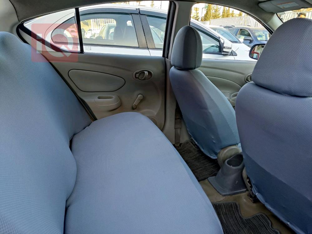 Nissan Sunny